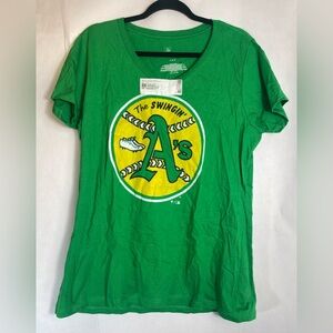 NWT Fanatics MLB Oakland Athletics Swinging A's Baseball TShirt Green Size Large